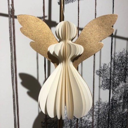 Décoration de Noël Ange papier plissé ailes doré à suspendre