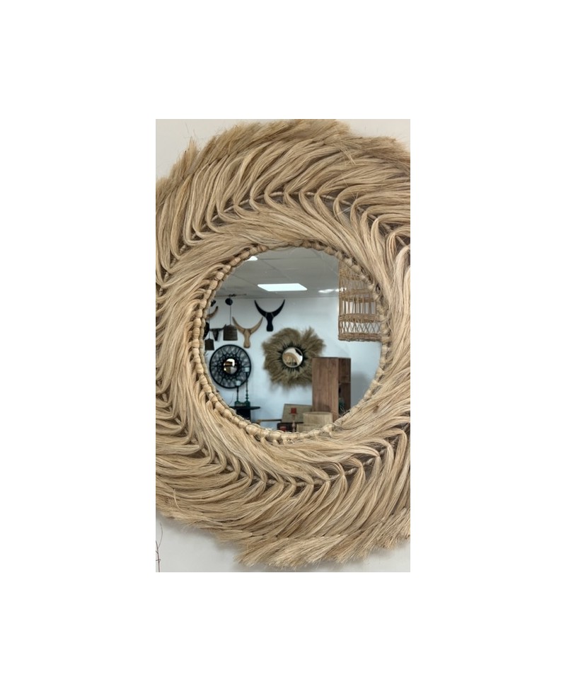 https://www.beaumstore.fr/9055-thickbox_default/miroir-rond-66cm-fibres-naturelles-bali.jpg