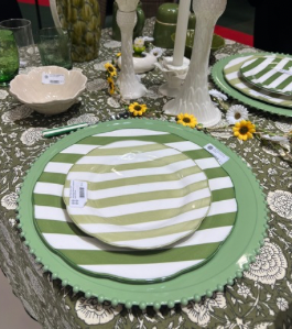 Assiettes-printemps-rayures-vertes